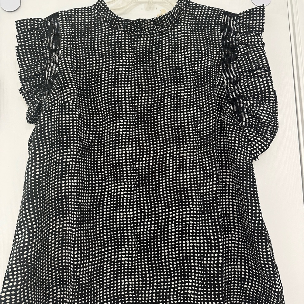 NWT Jodifl Sleeveless Blouse